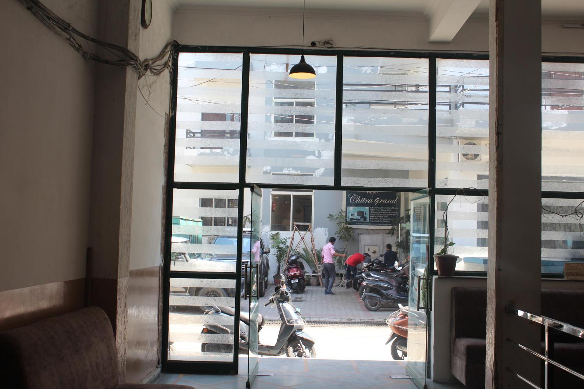 Shree Chitra Residency By Grb Hotel Haridwār Exterior foto